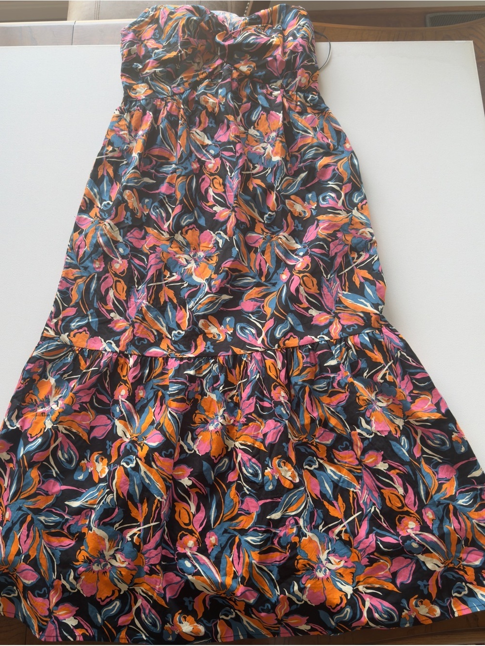 NWOT Women's French Connection Tiered Floral Print Size Small (C1)